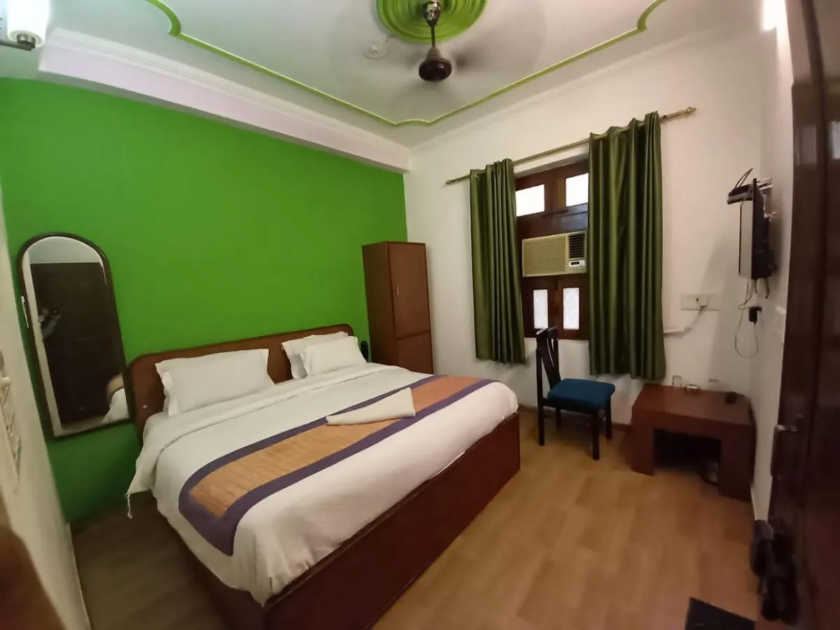 Hotel Shri Ram